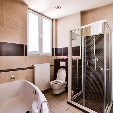 Apartment Cozy And Modern Phoenix In Downtown Budapest